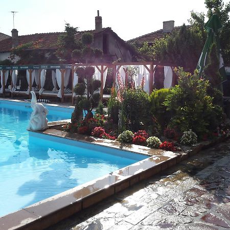 Family Hotel Zhelkovi - Olympia Kharmanli Exteriér fotografie