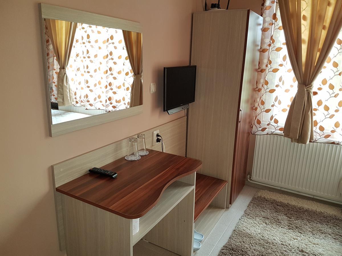 Family Hotel Zhelkovi - Olympia Kharmanli Exteriér fotografie